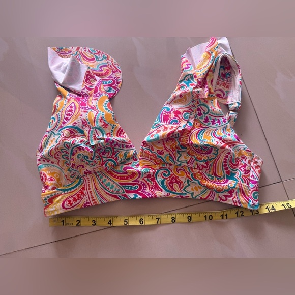 Colorful Paisley Ruffle Bikini Top - Picture 12 of 14